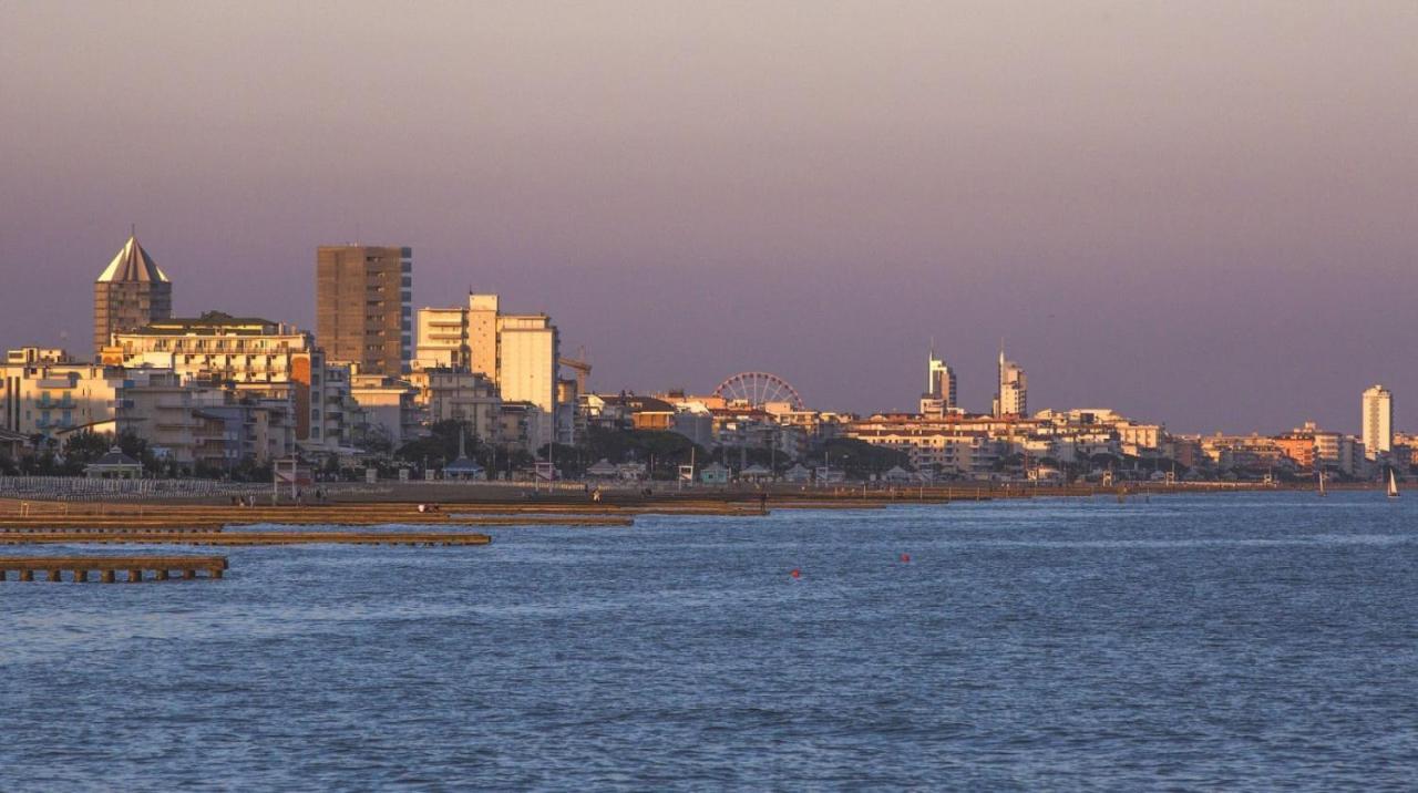 Hotel Trifoglio Lido di Jesolo Bagian luar foto