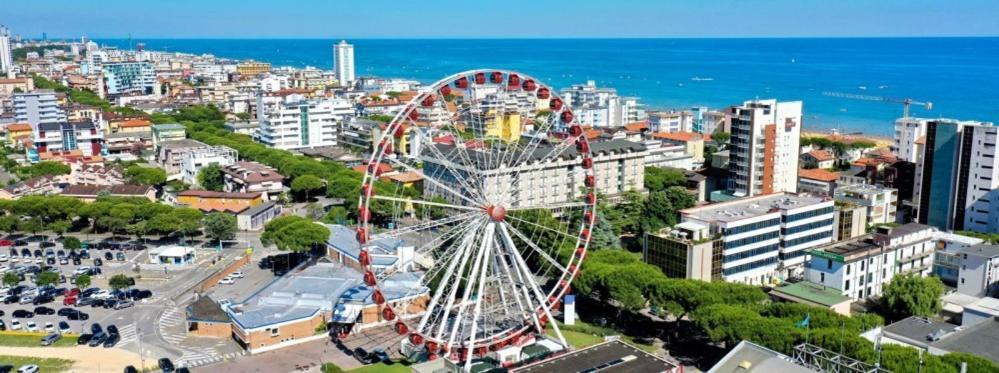 Hotel Trifoglio Lido di Jesolo Bagian luar foto